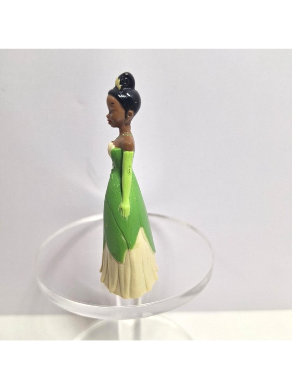 Disney Princess Tiana 2.75" Figure Green Dress Cake Topper Plastic - Picture 2 of 8